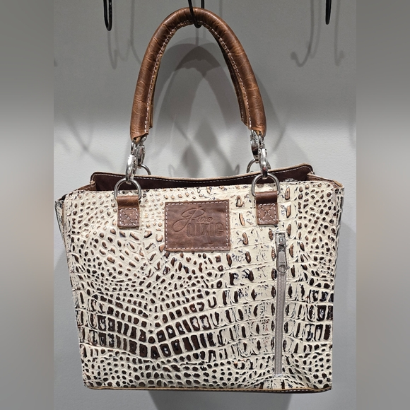 Pure Dixie Dundee Ambition Carry/Conceal Croc Embossed Leather Satchel - Picture 2 of 10